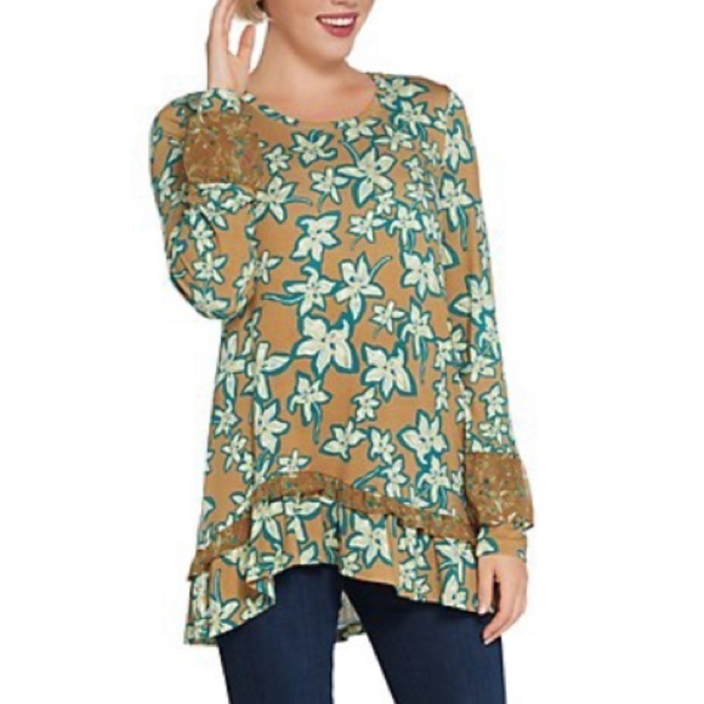 LOGO Lori Goldstein Floral Top Chiffon Ruffle
